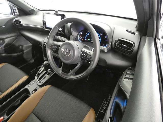 視界も広々で見晴らしの良い運転しやすいコックピットです。
