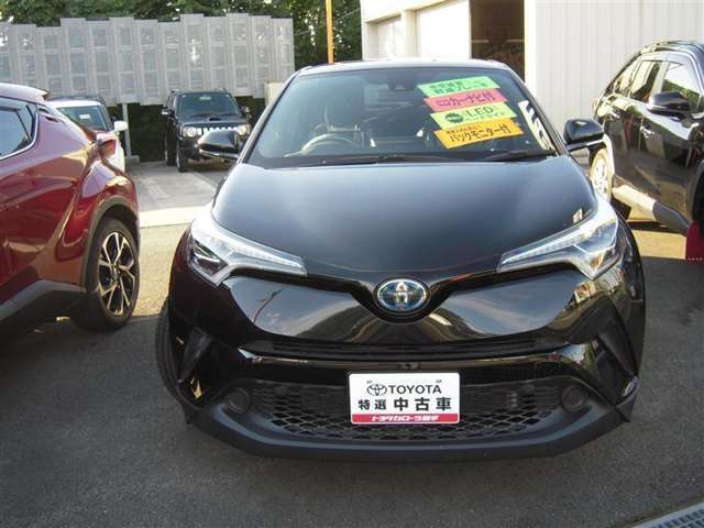 令和1年式　C-HR　ハイブリッド　S　LED　人気の黒です。是非ご検討ください。