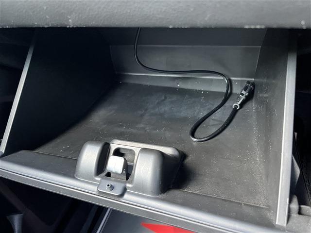 ★キズやへこみもお任せ★　当社のスタートは鈑金工場から、自社鈑金工場で代車も多数保有しており、お困りの際はぜひご相談下さい！！