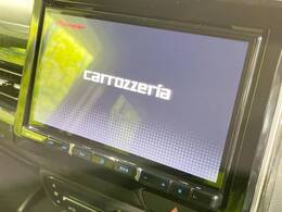 【8型ナビゲーション】目的地までしっかり案内してくれる使いやすいナビ。Bluetooth接続すればお持ちのスマホやMP3プレイヤーの音楽を再生可能！毎日の運転がさらに楽しくなります！！