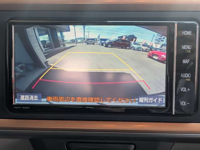 ★バックカメラが付いているので駐車する時に心強いです(*^^*)