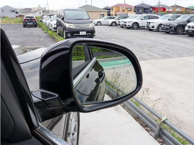第三者検査専門機関AISによる厳正な車両検査を受けており車両品質評価書も発行されます。