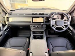 LAND　ROVERのSUV『DEFENDER』を認定中古車でご紹介！サンルーフ、アダプティブクルーズ、フィックスドサイドステップ、エアサス、MEIRIDIAN、3Dサラウンドカメラ、キーレス