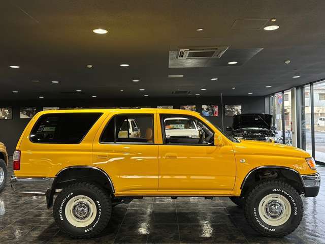 大人気TOYOTAグリル！