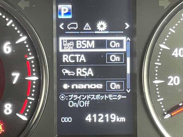 ガリバー千葉ニュータウン店は千葉県印西市にございます。国道464号線沿い、北総線印西牧の原駅前にございます。展示車約300台の千葉茨城エリア有数の中古車展示場です。全車両試乗可能♪