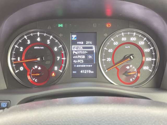 ガリバー千葉ニュータウン店は千葉県印西市にございます。国道464号線沿い、北総線印西牧の原駅前にございます。展示車約300台の千葉茨城エリア有数の中古車展示場です。全車両試乗可能♪