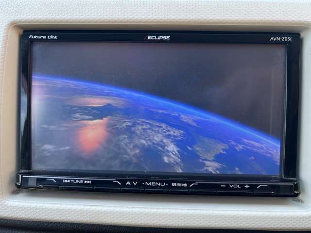 フルセグTV+DVDの視聴も可能です♪車内にいても退屈せずにお過ごし頂けます♪