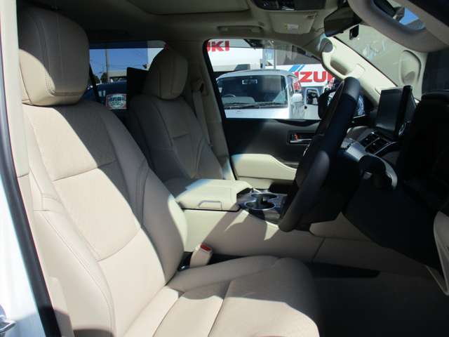 レザーシート！シートヒーター＆ベンチレーション！