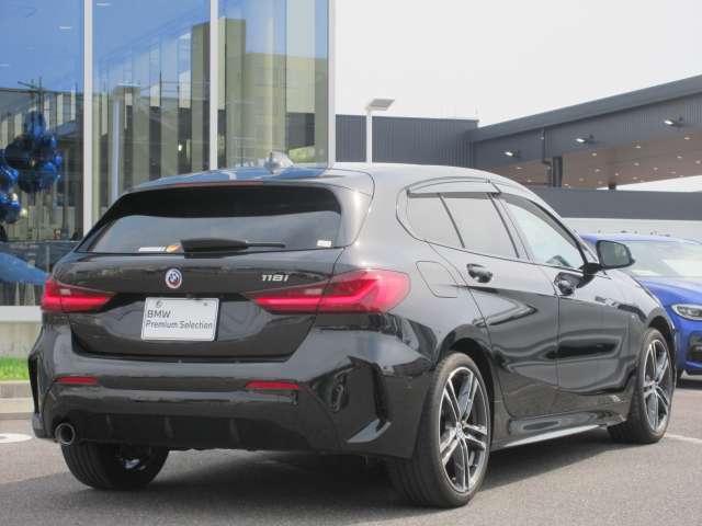 名鉄AUTOオリジナルコーティングMコートをはじめウインドフィルム施工、ドライブレコーダー取付、BMWパフォーマンスアクセサリーなど各種承ります。