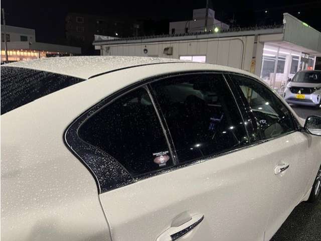 プライバシーガラスです