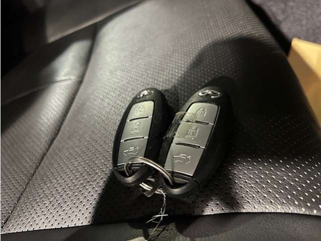インテリジェントキー2個ついてます