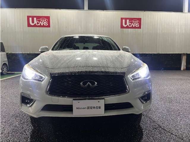 お支払い総額は県内登録・店頭納車にての表示をさせて頂いております。登録のご住所によって県外登録費用が必要となりますし、ご依頼によっては別途陸送費用が必要となる事も御座います。