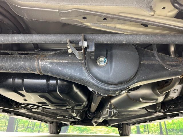 下回りがきれいなうちに、防錆加工の施工がオススメ。降雪地域はもちろん、沿岸部にお住いの方や、趣味でマリン・ウィンタースポーツをされる方にご好評いただいております。