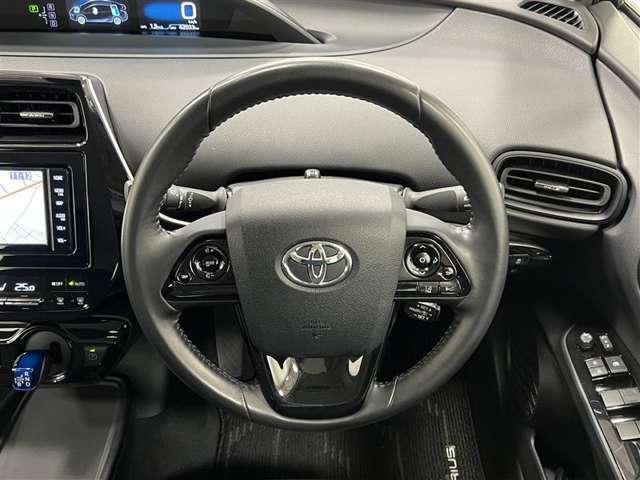 3本スポークステアリング！ステアリングスイッチ付！