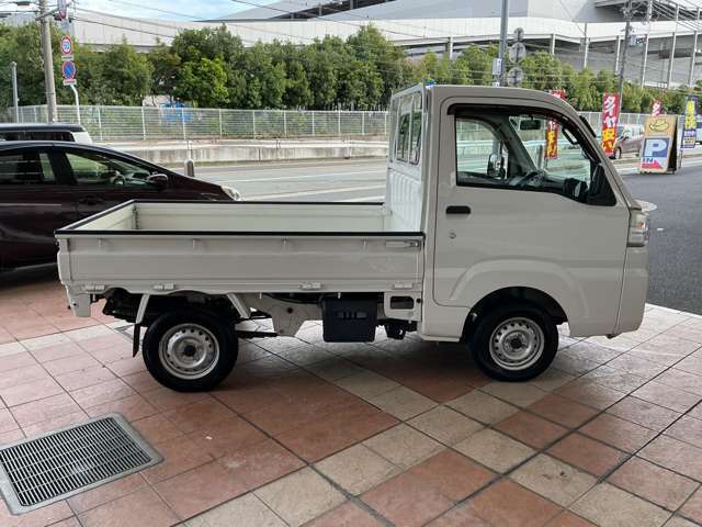 全車　走行メーターに関してまして走行管理システムにてメーターチェックを実施しております！メーター改ざん車の車両販売は一切しておりません。