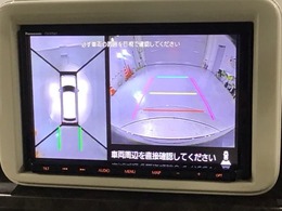 全方位モニターがついています！　車の周囲を360°安全確認できるので、普段の駐車はもちろんの事、縦列駐車や幅寄せの際にも活躍してくれますよ。