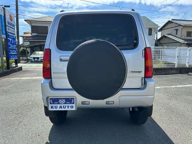 掲載前に全車点検を実施しております！契約後、ご納車前に整備を実施します。　新品バッテリー交換・ワイパーゴム交換・エンジンオイル交換・オイルエレメント交換・ブレーキオイル交換渡しが標準仕様です！