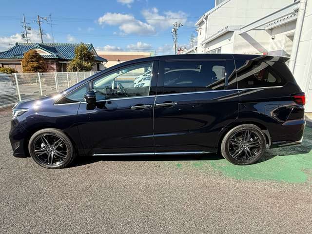 ◇ホンダカーズ三重北津藤方店◇　当店のお車をご覧いただきましてありがとうございます！当店はホンダ正規ディーラーですが、新車だけでなく、品質の高い中古車も多数取り扱っております！ぜひ一度ご連絡ください！