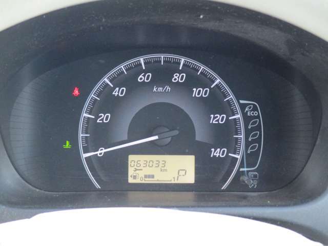 【メーター】大きくて見やすいメーター付きです！当たり前ですが、こちらのお車は「実走行」です！これからも長い間乗って頂ける1台です☆