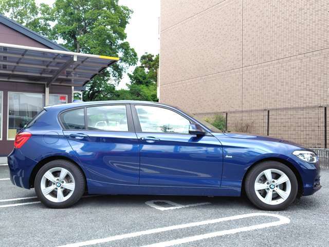 車両販売以外にも整備や車検、鈑金、ドラレコや社外ナビ取り付け、ガラスコーティング施工なども専門店ならではの安心価格にて対応可能です。