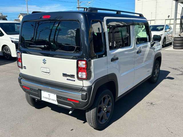 《中古車も鮮度が大切》買取車両が続々入庫！在庫期間は、平均約1ヶ月を目安で入れ替わっていきます。常に鮮度の高い（状態の良い）、生きの良い（調子の良い）お車をご提供！
