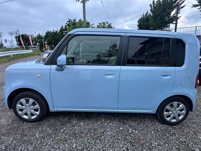 装備やオプションはご要望に応じてご用意可能です。カスタマイズや追加装備の相談も承りますので、詳しくはお問い合わせください。お客様に最適な一台をご提案いたします。