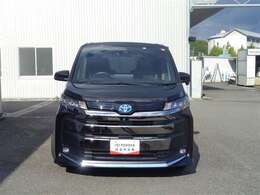 トヨタ認定中古車の3つの安心付きです。1.まるごとクリーニング済み2.車両検査証明書3.ロングラン保証