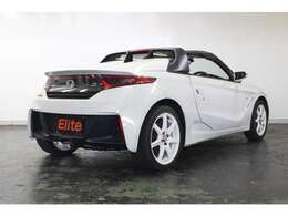 WORKエモーションF15R16アルミ　赤ホロ　社外リアスポ　純正アシンメトリーシート　センターディスプレイ　BT　HDMI　USB　　Bカメラ　ドラレコ　ETC　衝突軽減　パドルシフト　クルコン