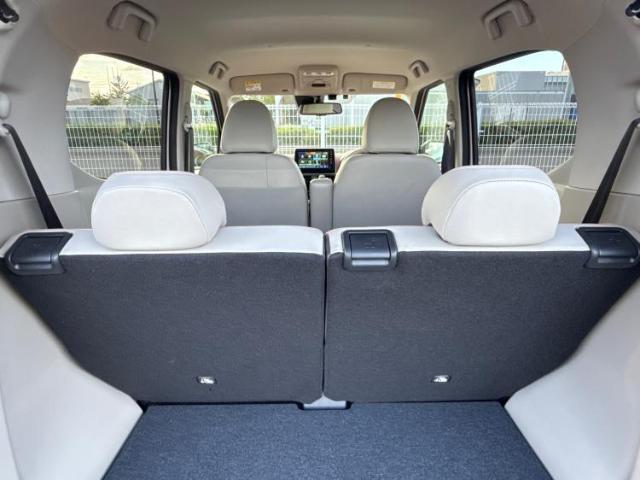 WECARS（ウィーカーズ）は全国250店舗展開！お客様が安心してカーライフをお楽しみいただけるよう社員一同心を込めてサポートいたします。