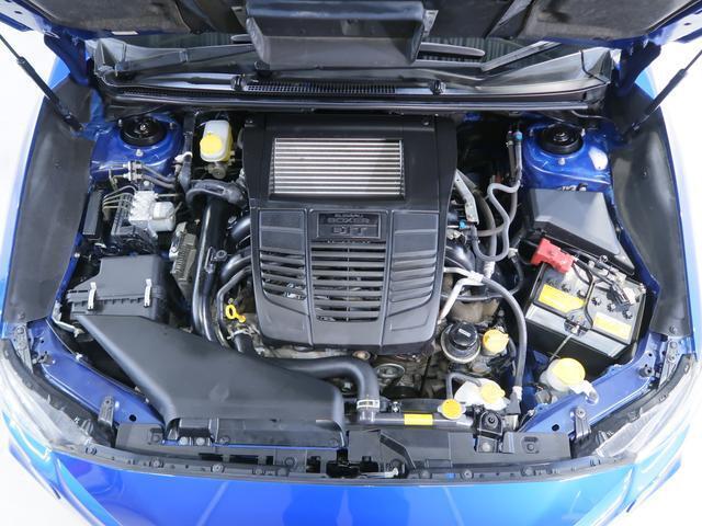 スバルといえば水平対向エンジン！2.0L BOXER 直噴ターボ “DIT”でレスポンスの良い加速をお愉しみください。