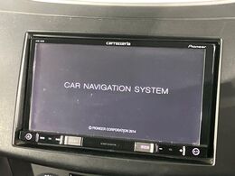 【ナビゲーション】使いやすいナビで目的地までしっかり案内してくれます。各種オーディオ再生機能も充実しており、お車の運転がさらに楽しくなります！！