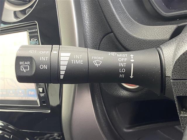 【運転席操作部】快適なドライブを楽しむための機能が装備されています！運転席から触れるので、使いやすいです！除菌プランいれていただくと、さらに清潔で安心していただけます！