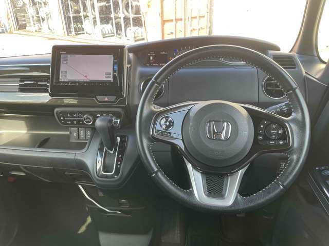 視界も広く運転し靖です！！