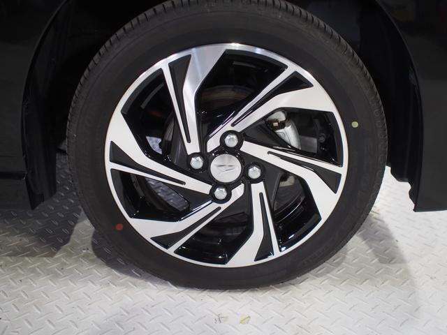 実車はアルミホイール組みの夏用タイヤを装着しています。