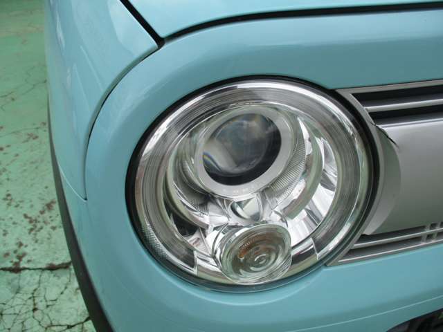 ■自社で認証工場を完備していますので、ご購入後の点検整備や車検はもちろん、タイヤ交換やオイル交換などの軽作業もお任せ下さい！
