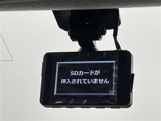 【　ドライブレコーダー　】運転中の記録を残します。事故などを起こした起こされた時の証拠を残します。
