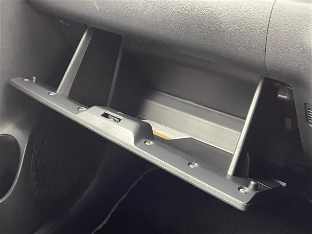 修復歴のある車は販売いたしませんのでご安心ください。厳格な検査をクリアした安心できるお車をご提案させていただきます。