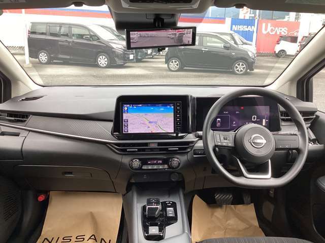 インパネ周りはこのように機能的にまとまっています。