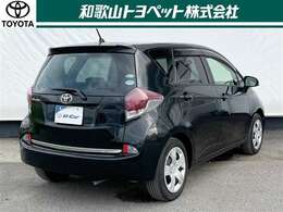 リフレッシュクリーニング「爽・快・車」施工！和歌ル山トヨペットの専門のスタッフが、独自の技術で一台一台丁寧に、内外装の清掃や除菌抗菌。下廻りやエンジンルームなど普段見えないところもキレイに仕上げます！