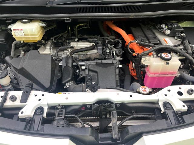 親切・丁寧な専門メカニックスタッフが応対！・車検・点検整備・事故等の修理などアフターサービスも安心。お車のカスタマイズもネクステージのサービススタッフまでご相談ください！