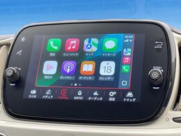 ●AppleCarPlay：スマホとの有線接続で、ナビ・オーディオ再生などスマホのアプリ機能が画面でも使える便利機能です！