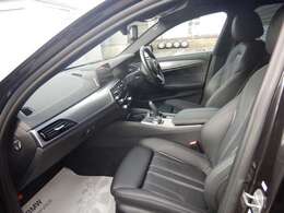 全国納車可能です。最寄りのBMW正規ディーラーにて、保証修理可能です。遠方のお客様もご安心ください