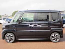★アルミホイール車です　★スライドドア車です