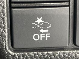 【ホンダセンシング】走行中に前方の車両等を認識し、衝突しそうな時は警報とブレーキで衝突回避と被害軽減をアシスト。より安全にドライブをお楽しみいただけます。