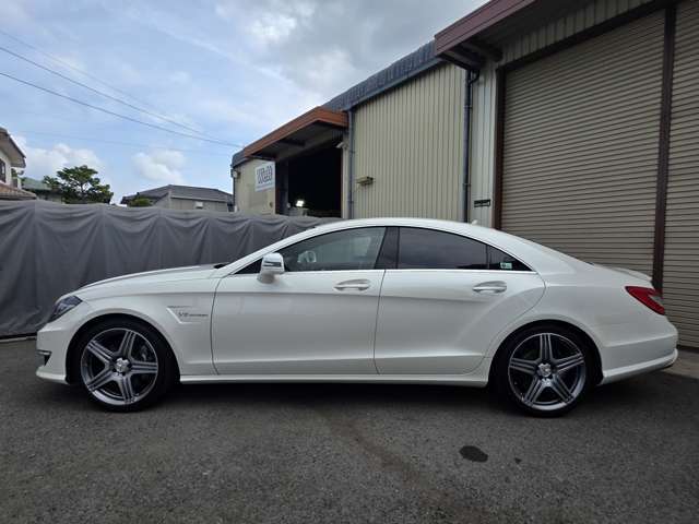 4ドアクーペスタイルの先駆け