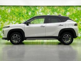 【WECARS】豊富な在庫を大画面モニターで検索可能！オプション装備や内装、タイヤの状態など細部まで御覧頂けます♪詳細はお気軽にスタッフまでお問合せ下さい。