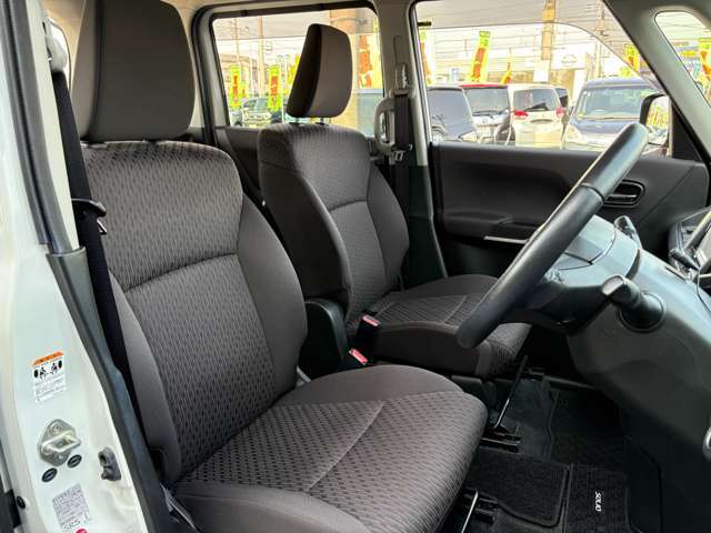 自社陸運局指定工場完備！国家資格車検検査員やメーカー資格1級を持った整備士による整備。ステレオ、エアコン等走行に関係のない所も不具合箇所があれば修理してお渡しいたします。