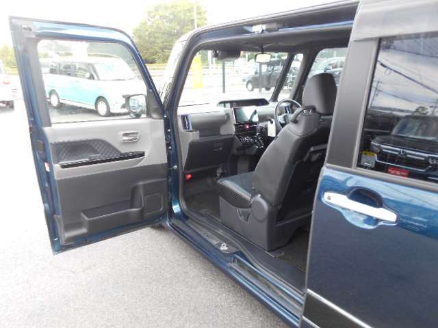 陸運局指定または認証工場にてしっかり整備を行いご納車させて頂いております！車検・ご納車後のアフターケアもお任せ下さい！