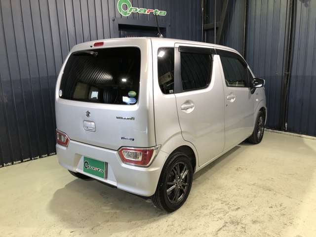 ナビ・オーディオ・全塗装や板金・エアロ取付・マフラー・アルミ等カスタムは格安でカスタムさせていただきます！また、当社指定工場が御座いますのでアフターサービスもご安心ください！