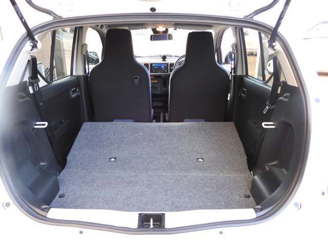 ★後部座席のシートアレンジです。